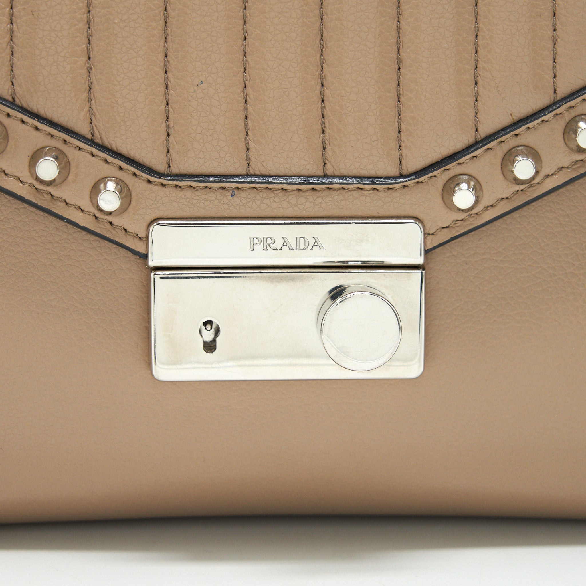 PRADA SMALL LEATHER BAG BEIGE SHW