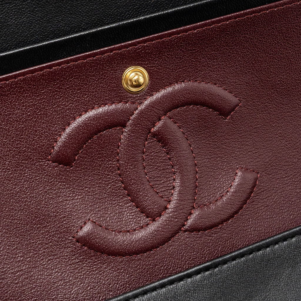 CHANEL MEDIUM CLASSIC DOUBLE FLAP BAG LAMBSKIN BLACK GHW