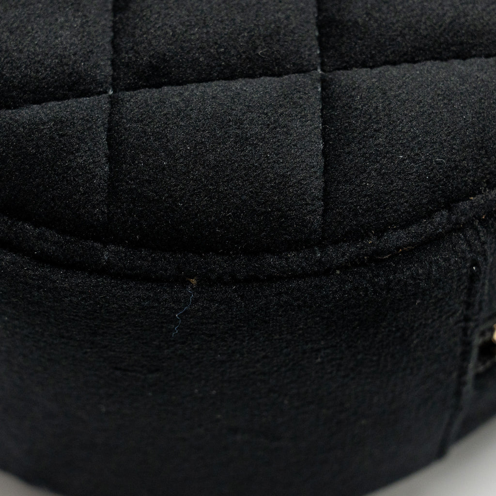 CHANEL PEARL CRUSH ROUND CLUTCH QUILTED VELVET BLACK LGHW