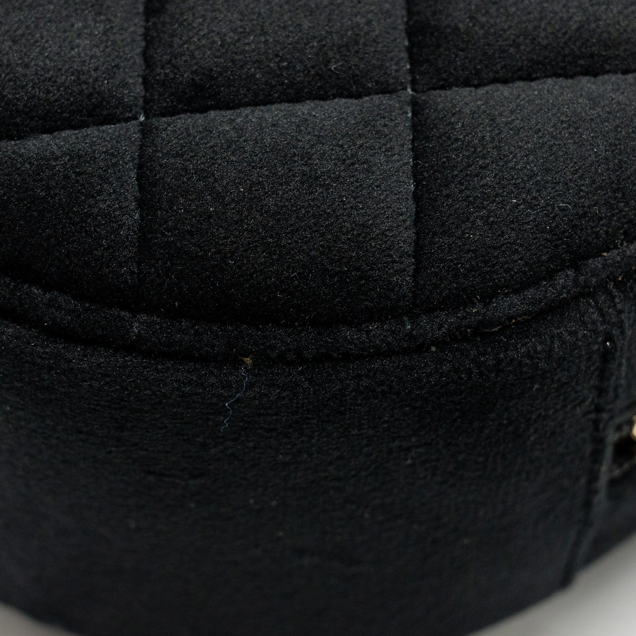 CHANEL PEARL CRUSH ROUND CLUTCH QUILTED VELVET BLACK LGHW