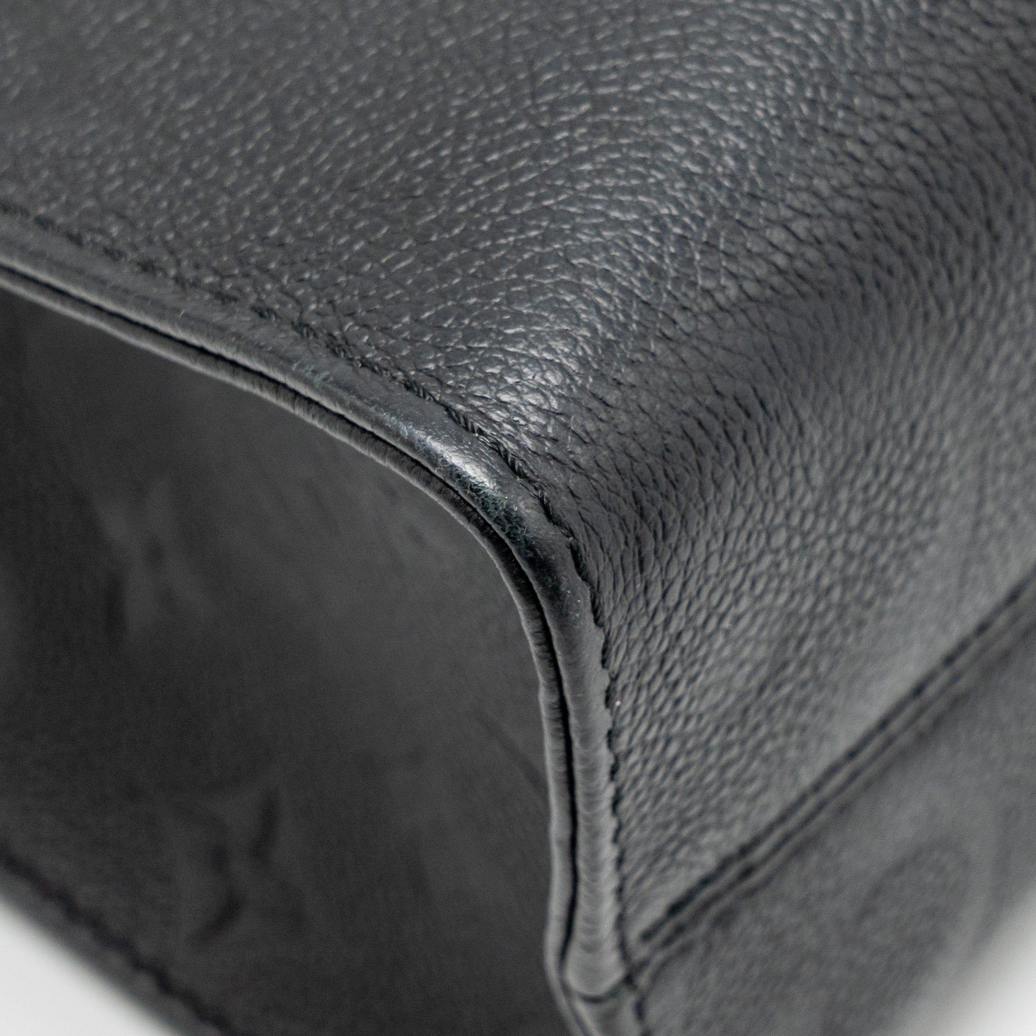 LOUIS VUITTON ONTHEGO PM MONOGRAM EMPREINTE LEATHER BLACK GHW