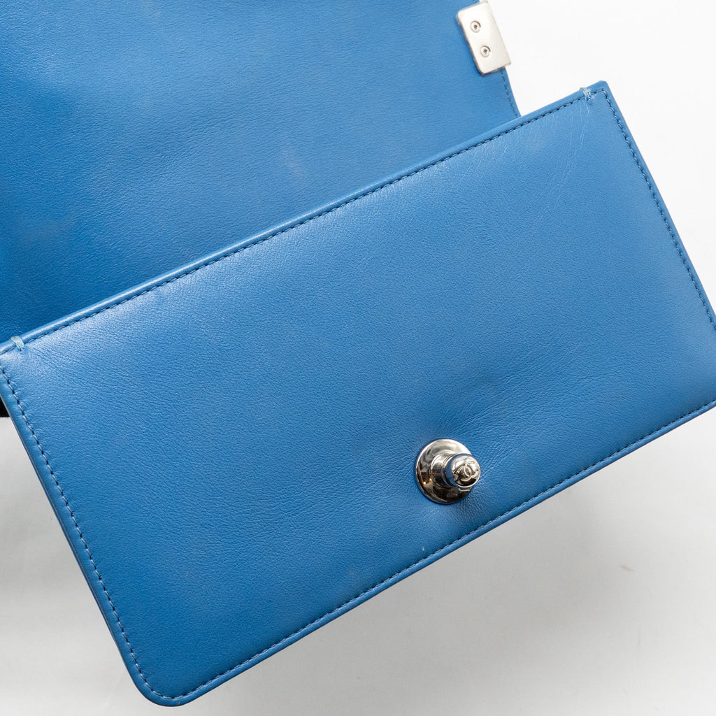 CHANEL SMALL BOY BAG CALFSKIN BLUE SHW