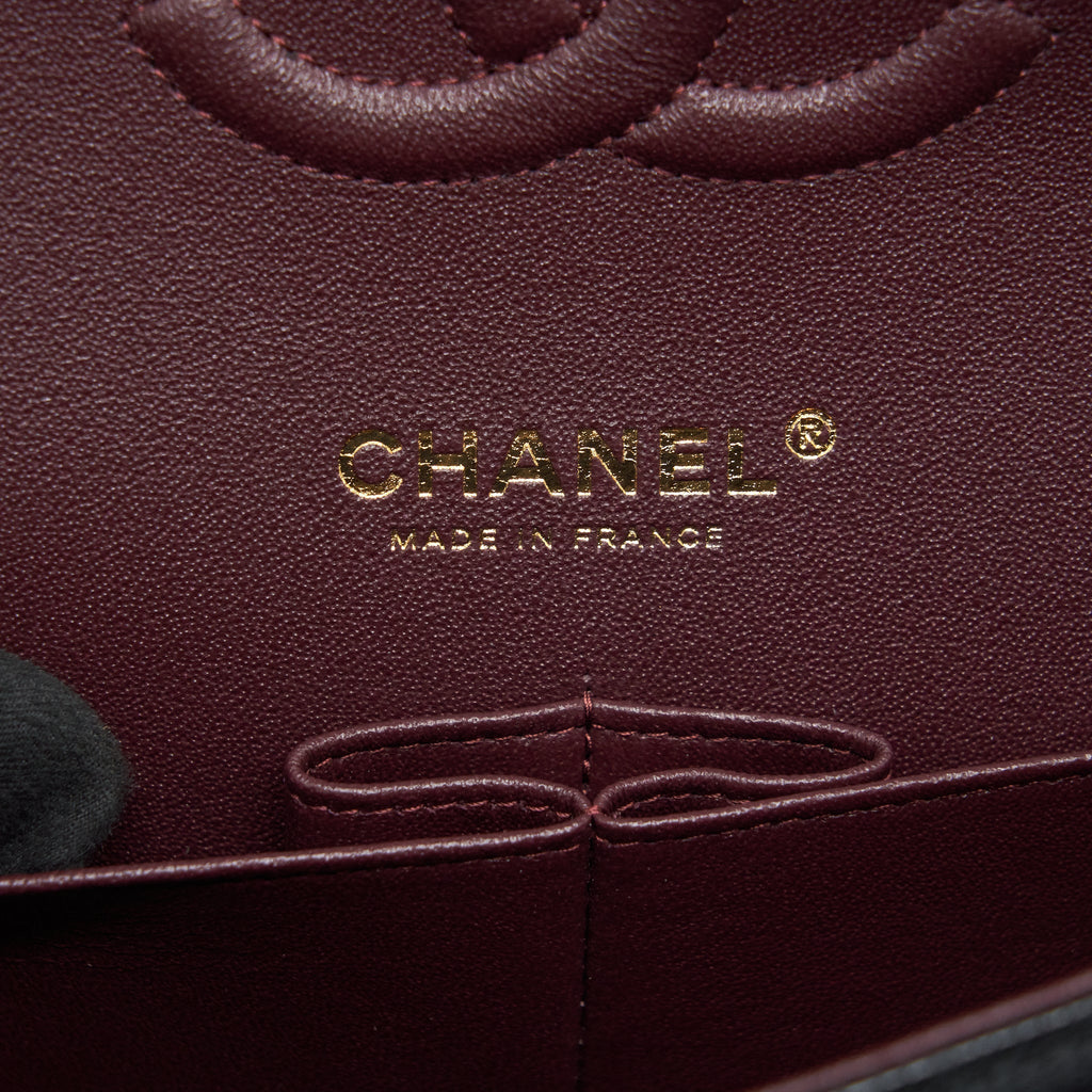 CHANEL MEDIUM CLASSIC DOUBLE FLAP BAG CAVIAR BLACK GHW (MICROCHIP)