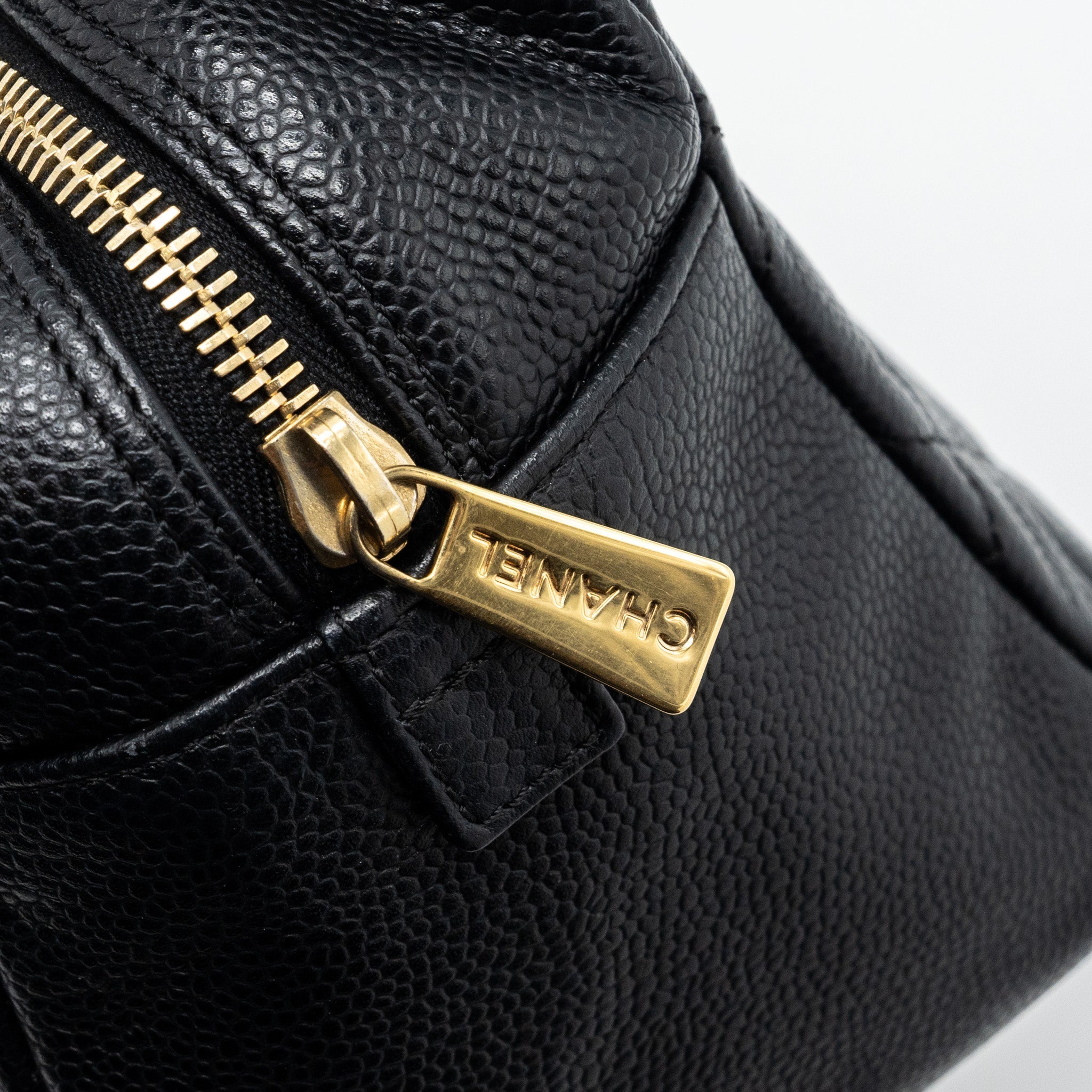 CHANEL CC LOGO SMALL SHOPPING TOTE BAG CAVIAR BLACK GHW
