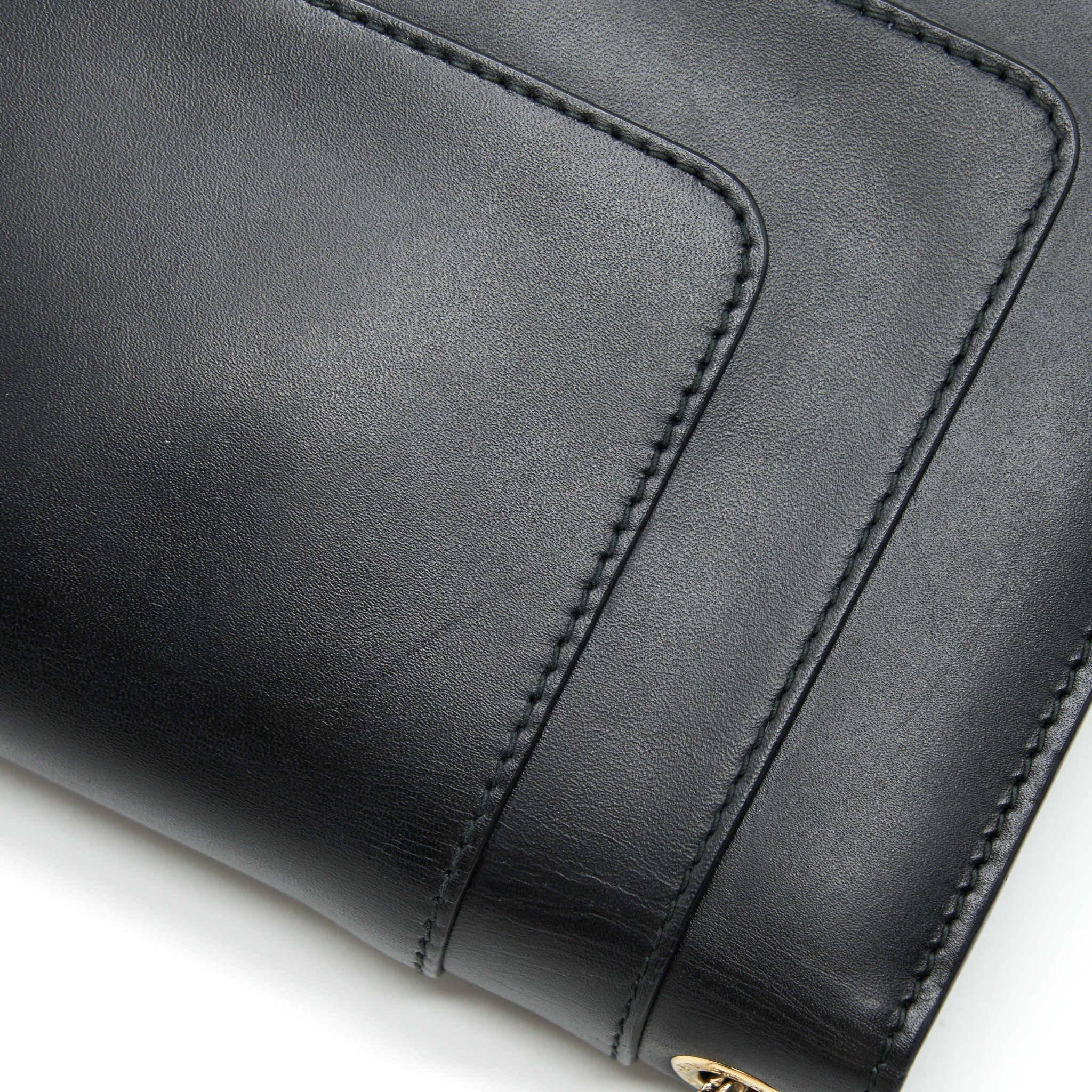 BVLGARI SERPENTI CHAIN BAG IN BLACK