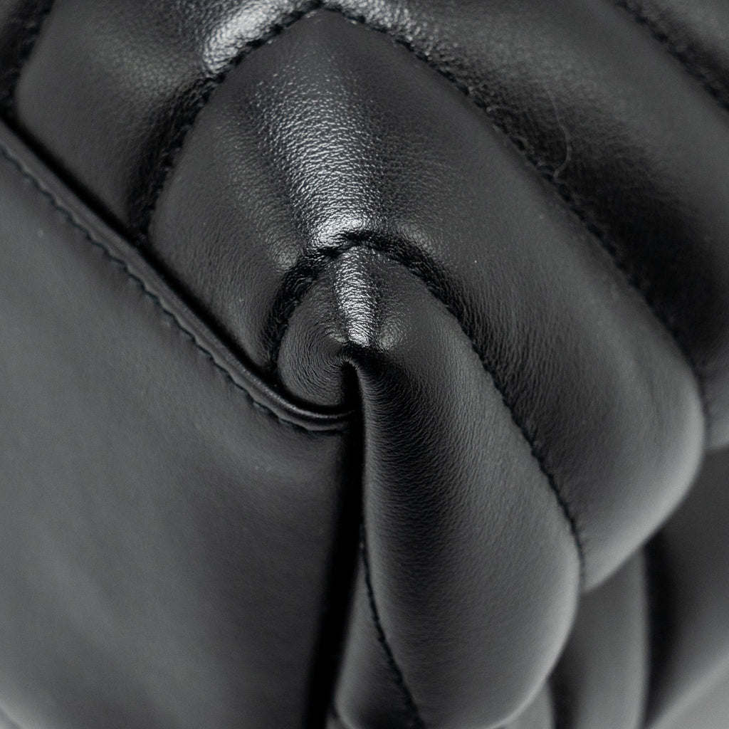 SAINT LAURENT/YSL MEDIUM LOULOU SHOULDER BAG CALFSKIN BLACK SHW