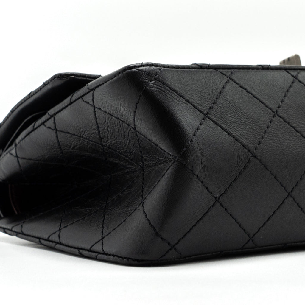 CHANEL LARGE 2.55 REISSUE FLAP BAG AGED CALFSKIN BLACK RUTHENIUM HARDWARE (MICROCHIP)