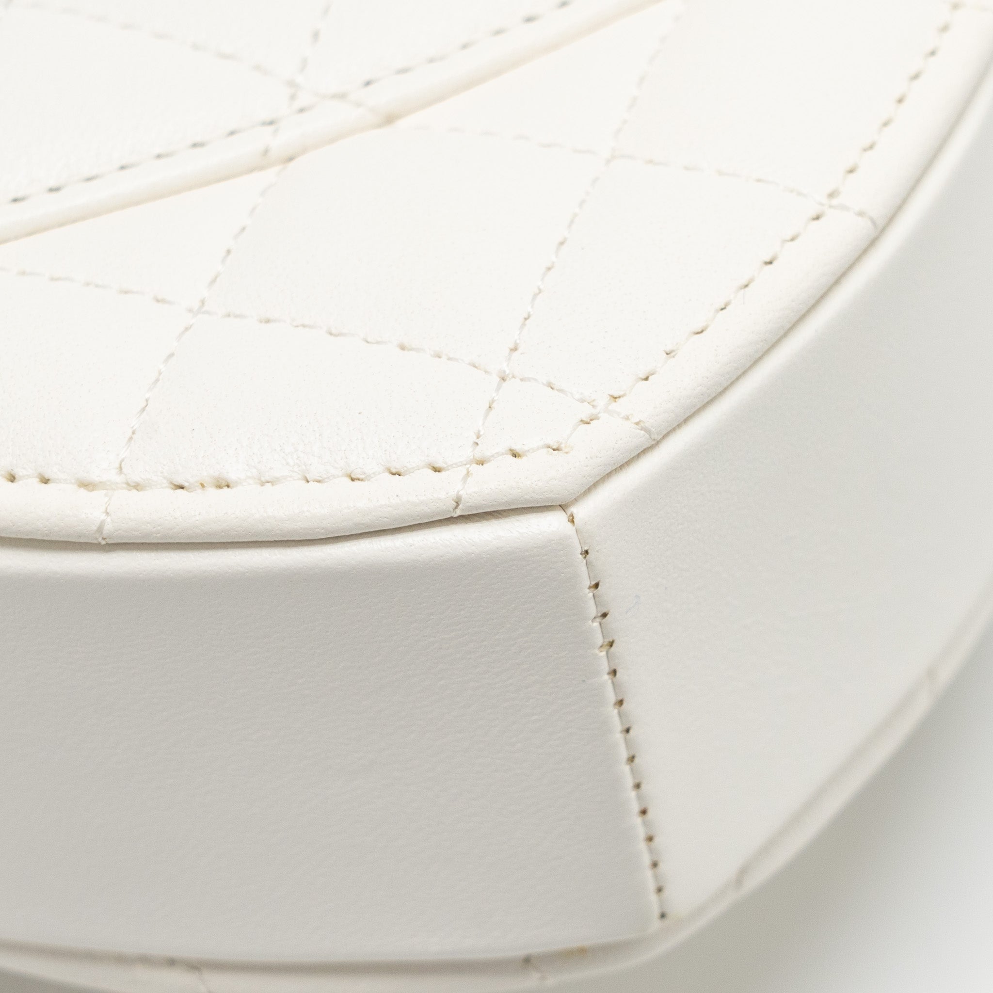 CHANEL SMALL HEART BAG LAMBSKIN WHITE LGHW
