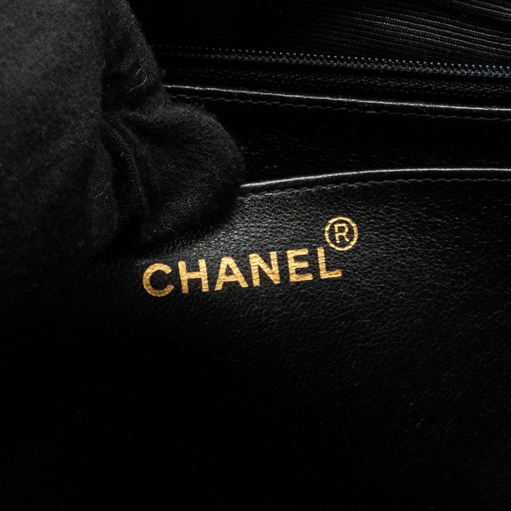 CHANEL VINTAGE QUILTED FLAP BAG CAVIAR BLACK GHW