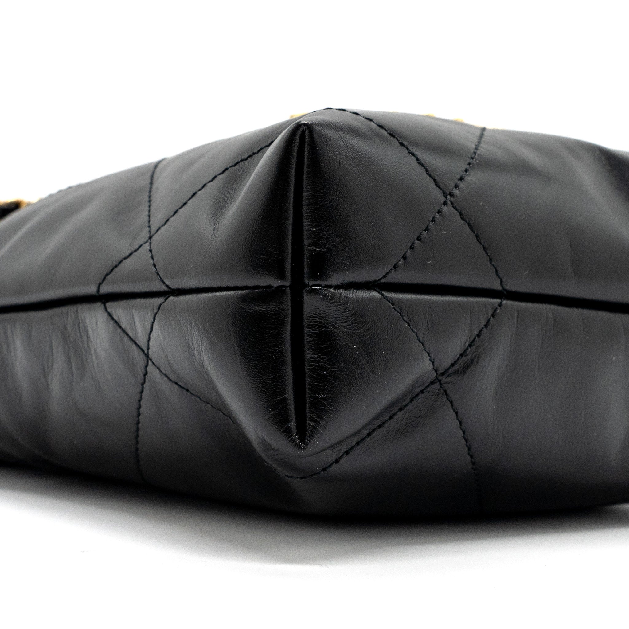 CHANEL MINI 22 BAG SHINY CALFSKIN BLACK GHW (MICROCHIP)