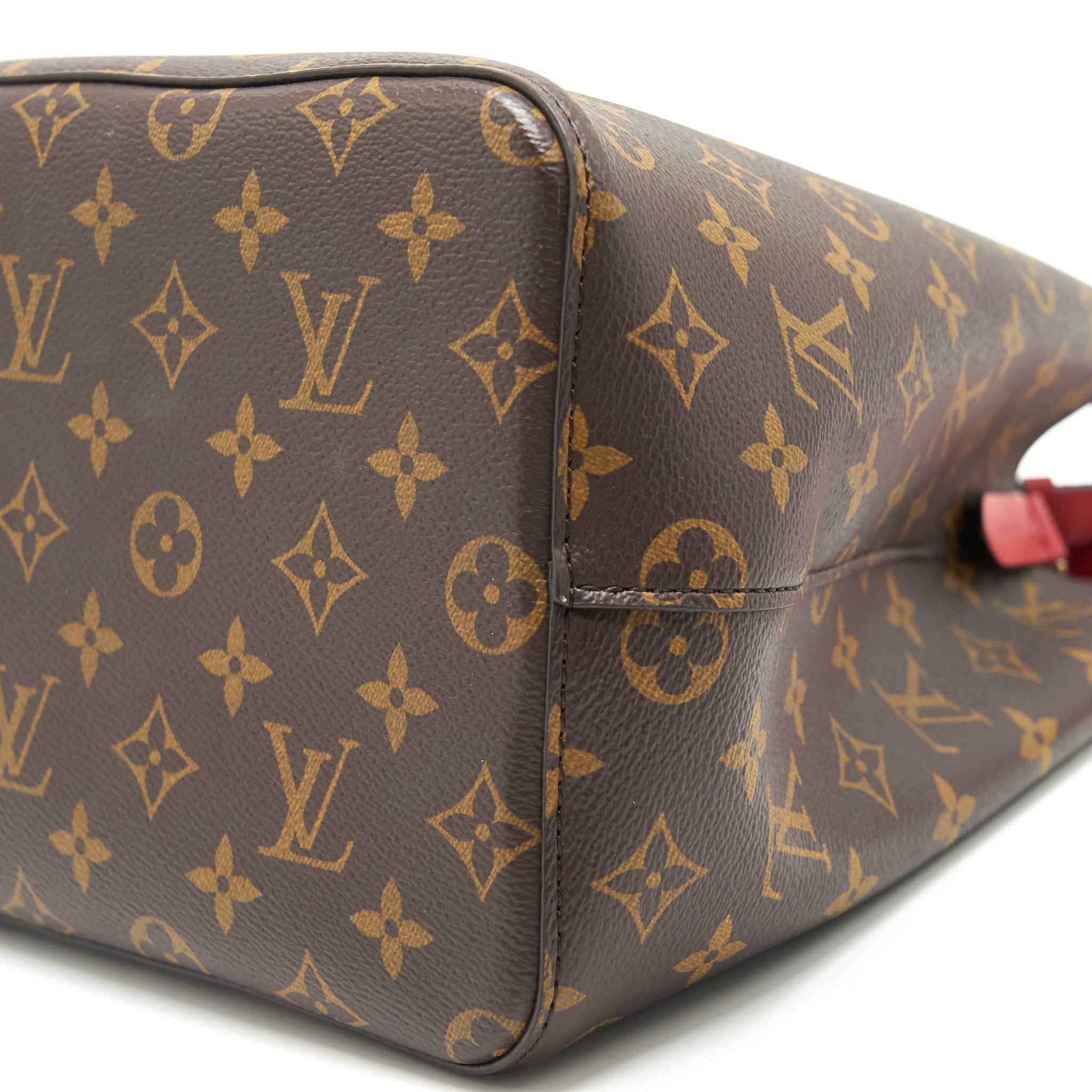 LOUIS VUITTON NEO NOE MONOGRAM CANVAS RED