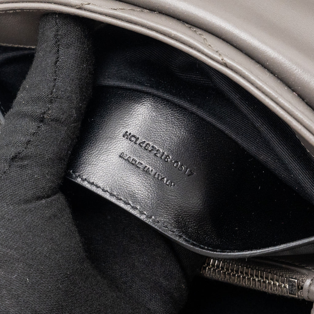 SAINT LAURENT/YSL SMALL LOU LOU BAG CALFSKIN DARK GREY SHW