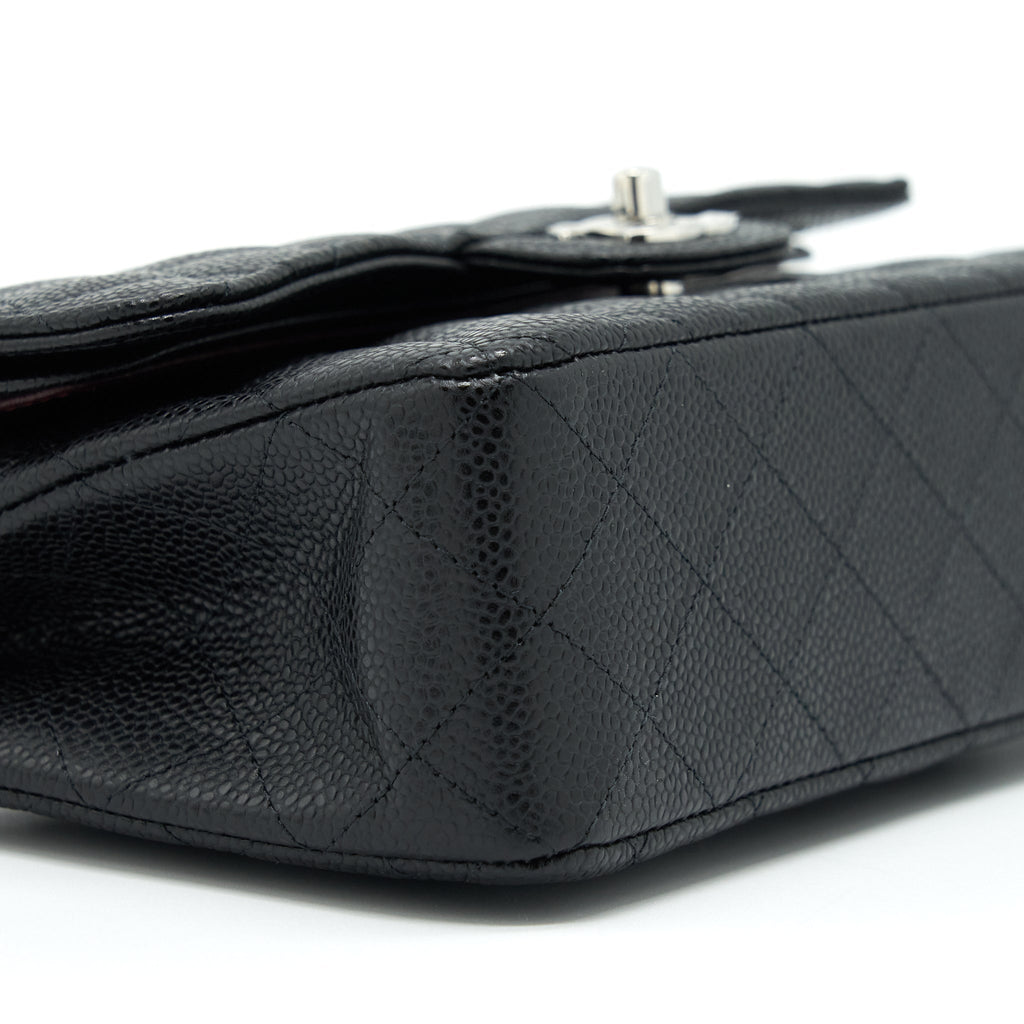 CHANEL SMALL CLASSIC DOUBLE FLAP BAG CAVIAR BLACK SHW (MICROCHIP)