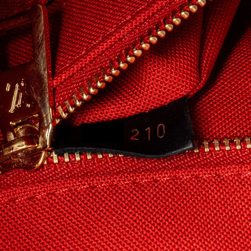 LOUIS VUITTON ONTHEGO MM MONOGRAM CANVAS GHW