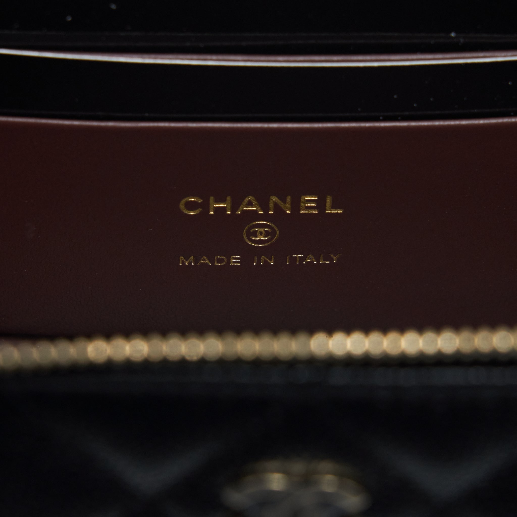 CHANEL 22S LONG VANITY WITH CHAIN CAVIAR BLACK LGHW