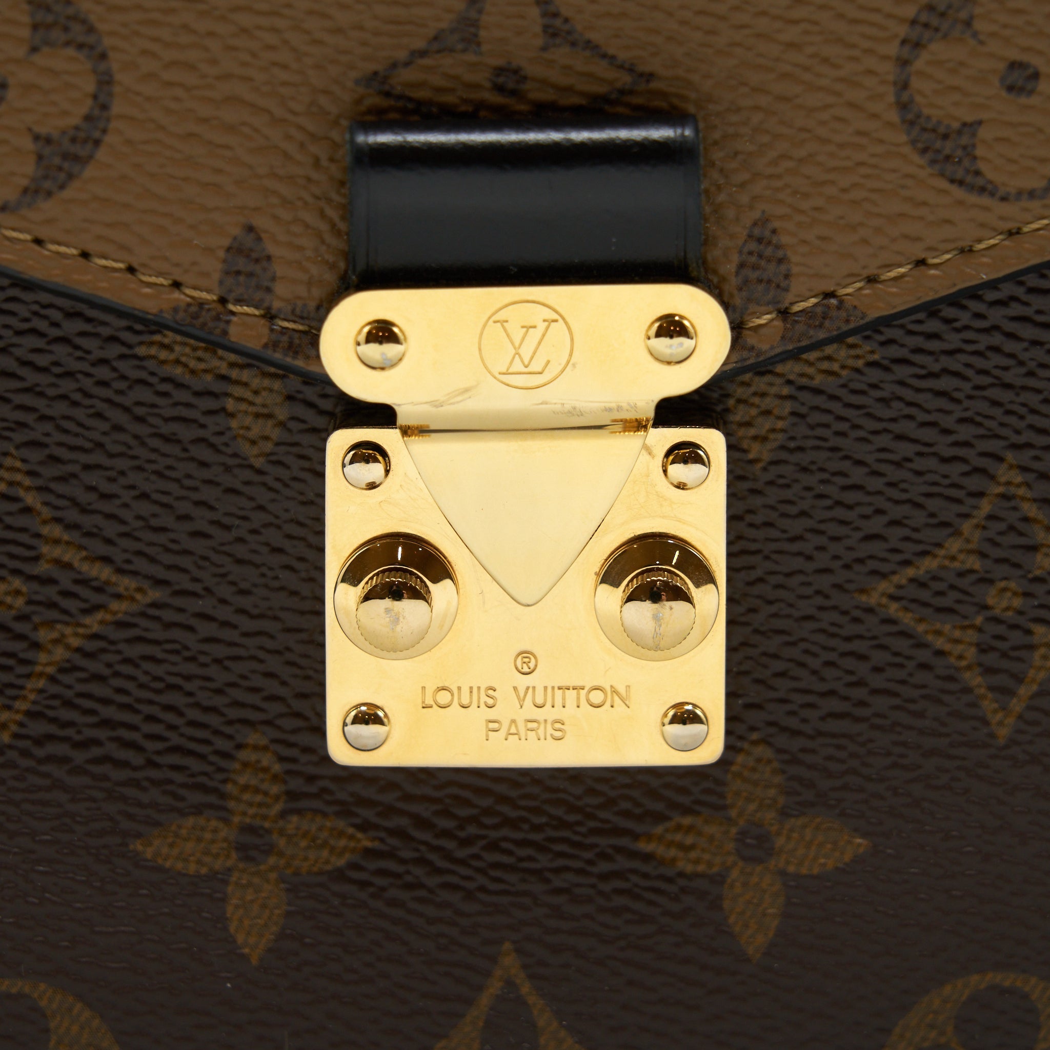 LOUIS VUITTON POCHETTE METIS MONOGRAM REVERSE CANVAS GHW