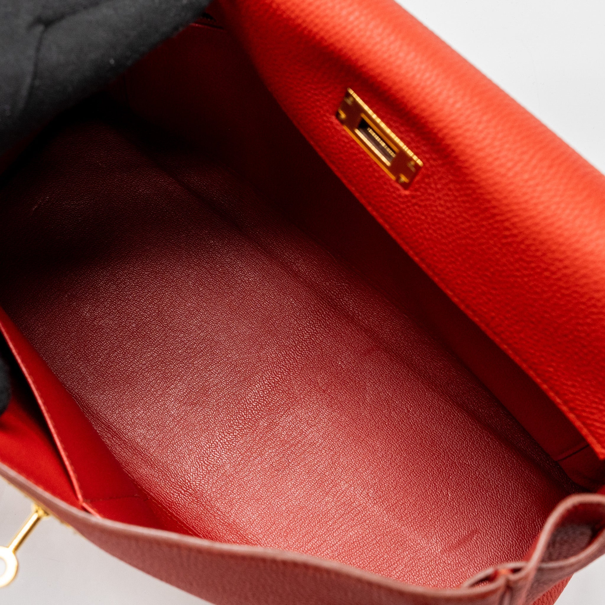 HERMES KELLY 32 TOGO 5E VERMILLION GHW