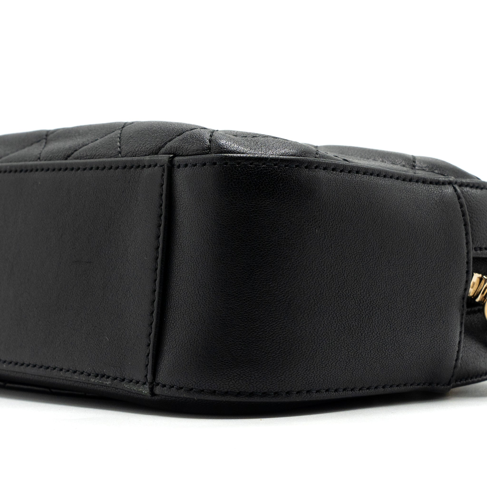 CHANEL CC CHAIN LOGO CAMERA BAG LAMBSKIN BLACK GHW