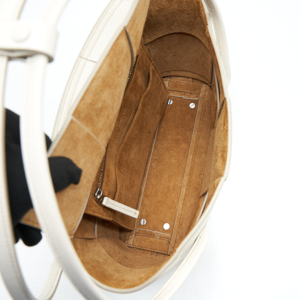 BOTTEGA VENETA ARCO BAG CALFSKIN WHITE SHW