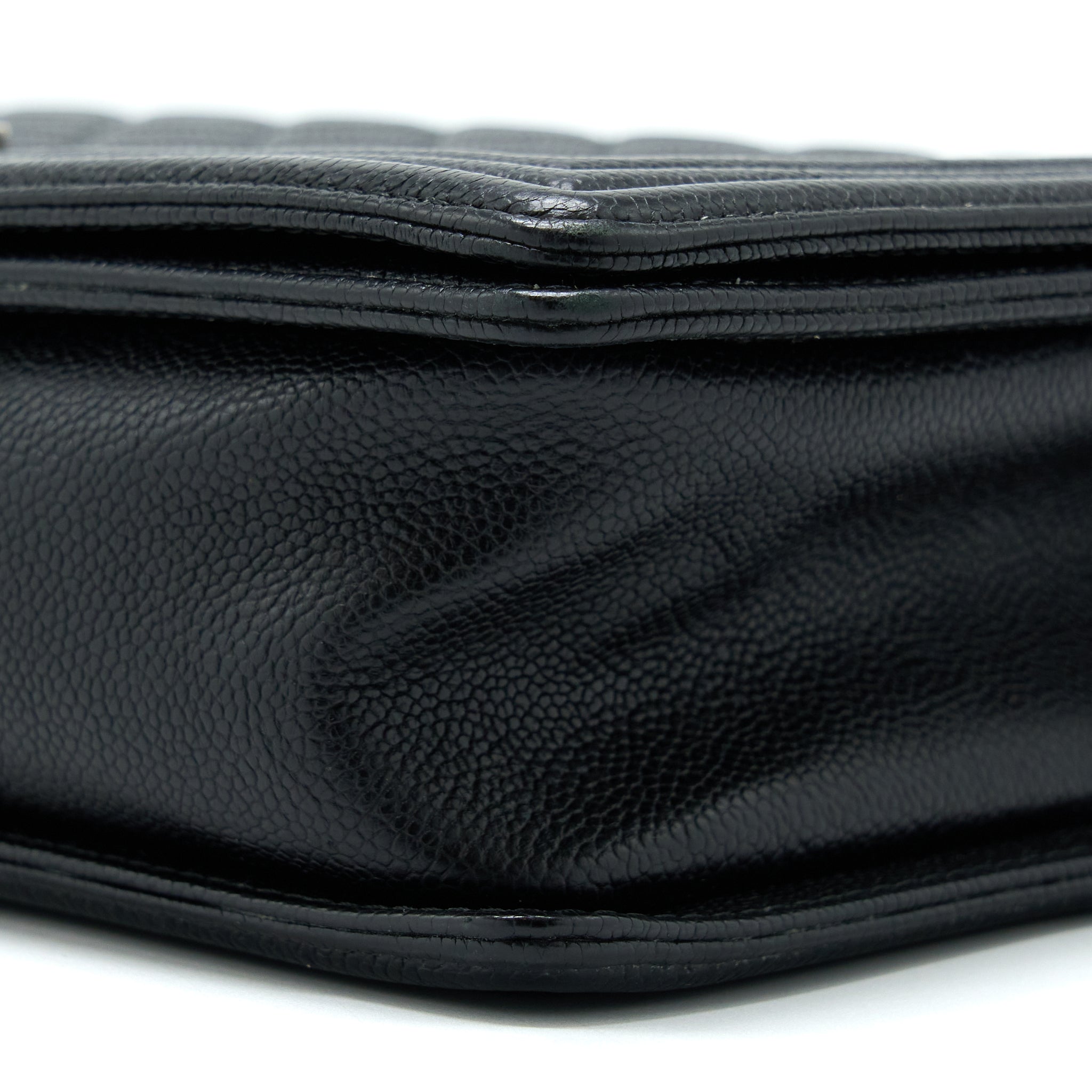 CHANEL NEW MEDIUM 28CM BOY BAG CAVIAR BLACK RUTHENIUM SHW