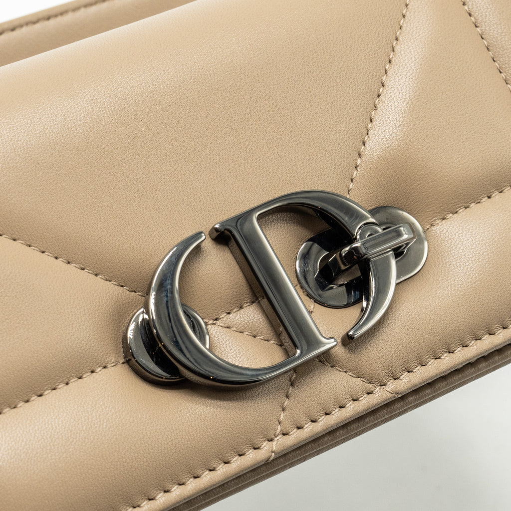 DIOR 30 MONTAIGNE POUCH WITH SHOULDER STRAP LAMBSKIN BEIGE BLACK HARDWARE