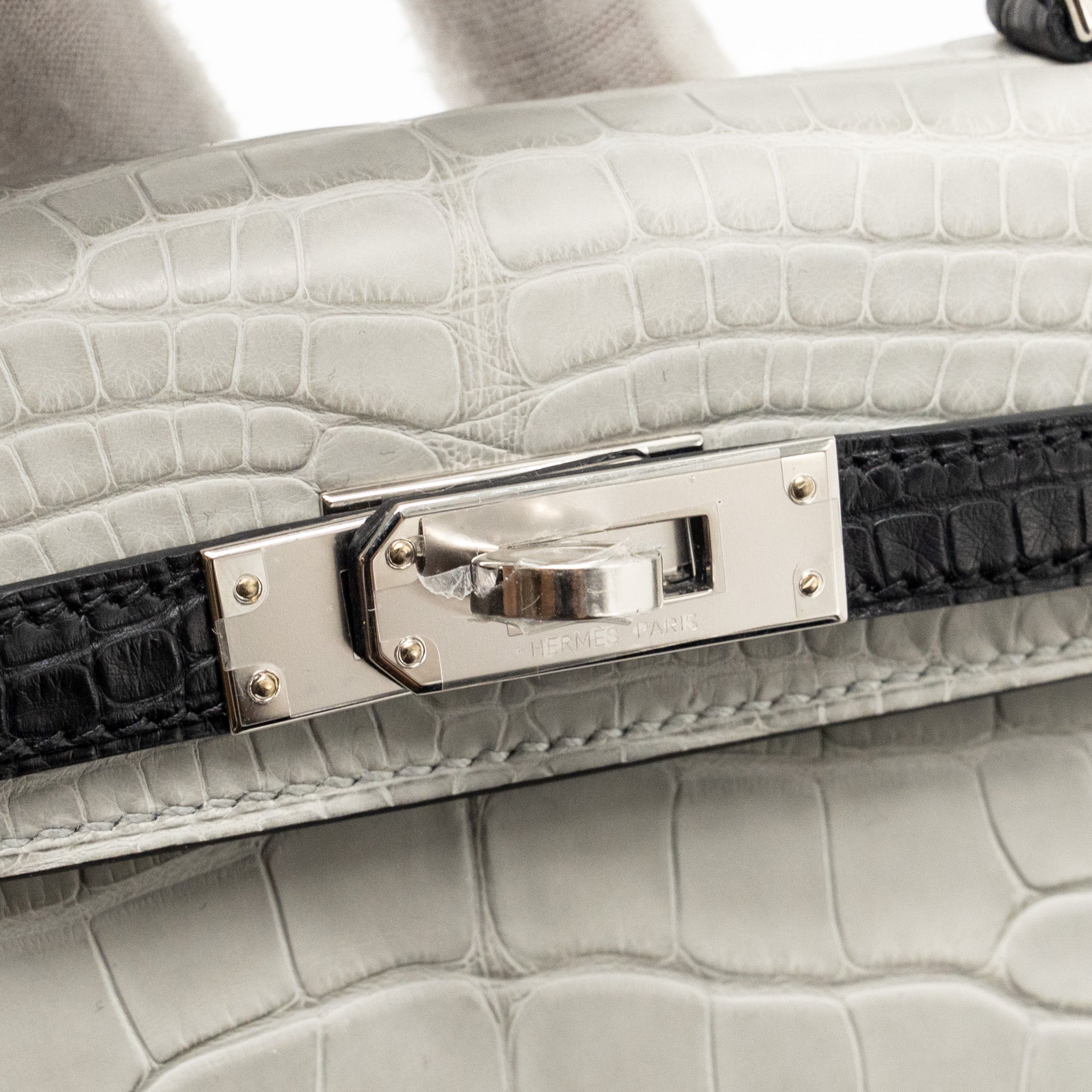 HERMES MINI KELLY II ALLIGATOR MISSISSIPPIENSIS MATT GRIS PERLE / BLACK SHW
