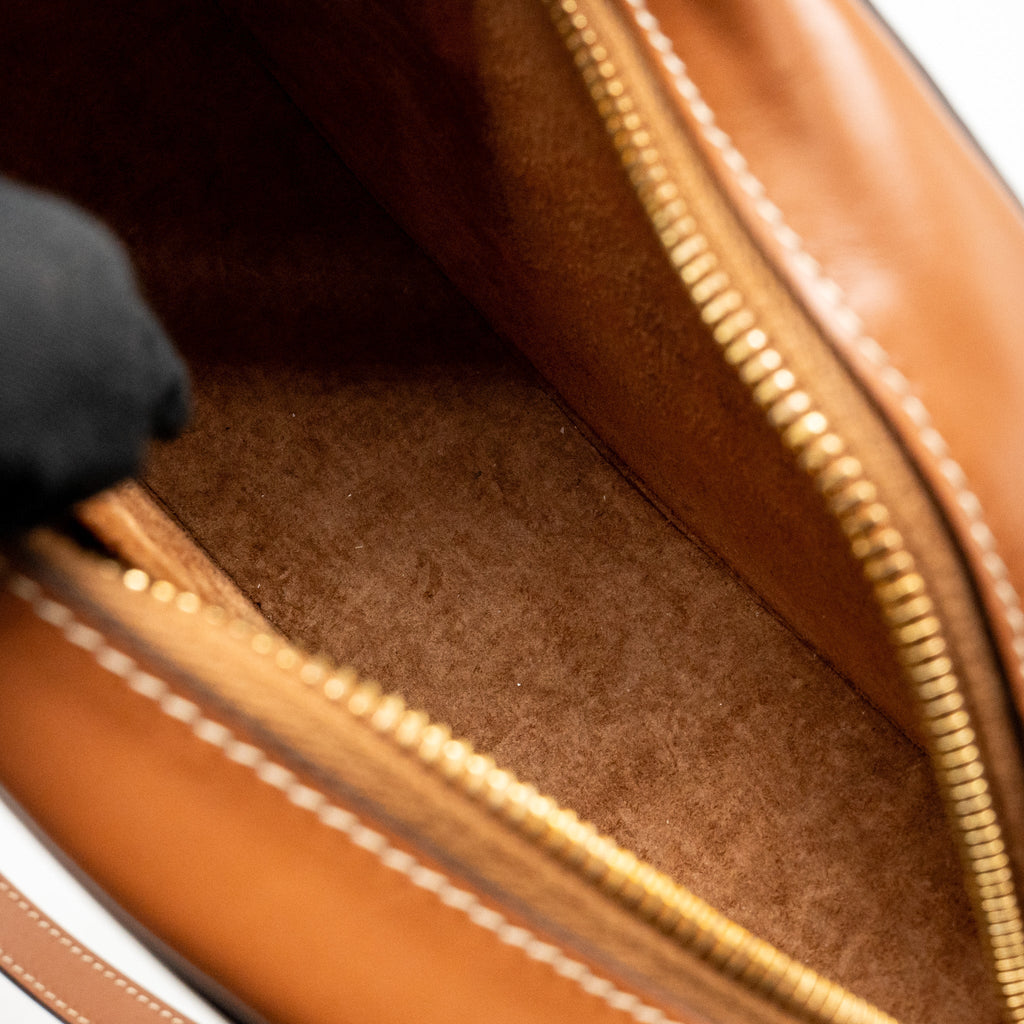 CELINE OVAL BAG TRIOMPHE SMOOTH CALFSKIN TAN GHW