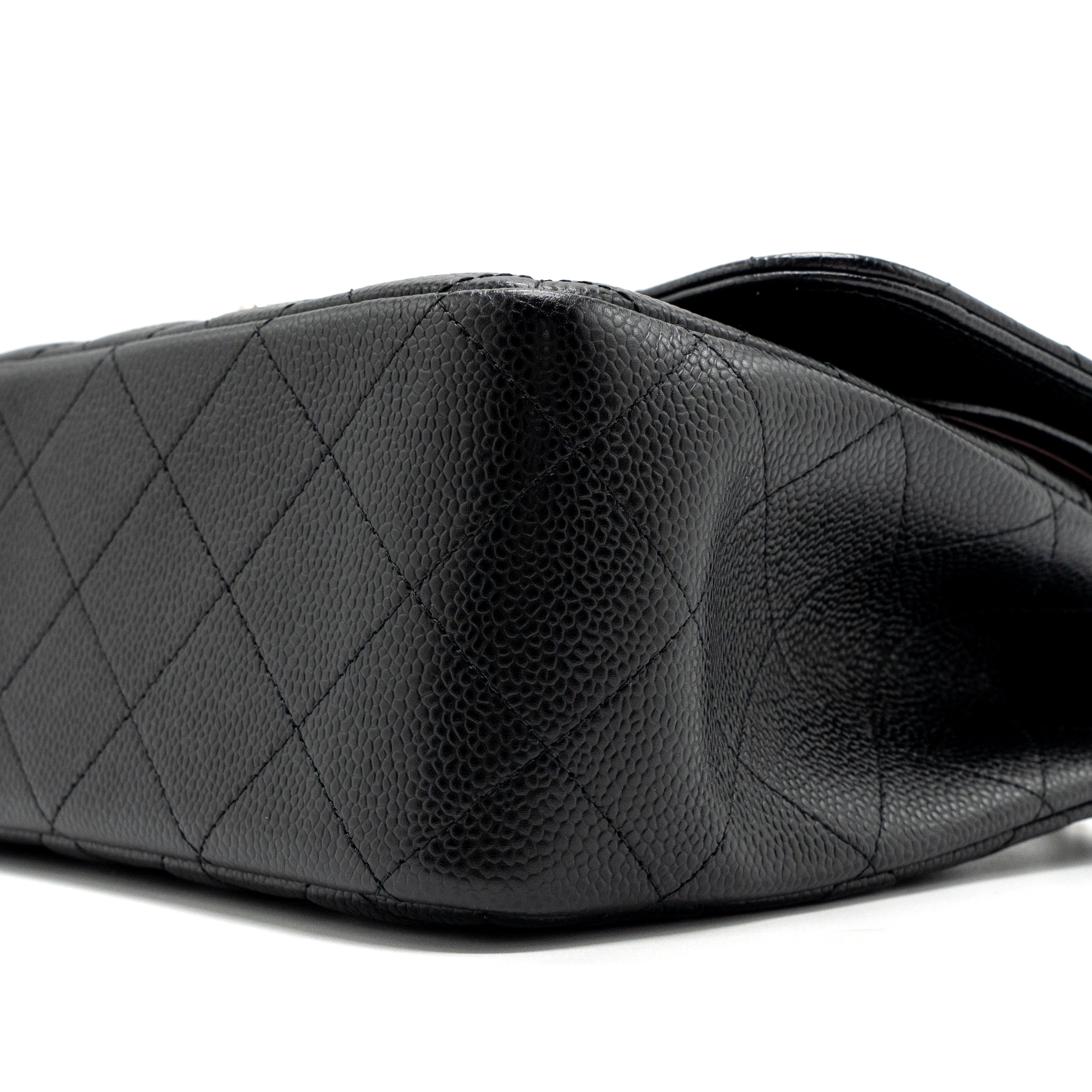 CHANEL JUMBO CLASSIC DOUBLE FLAP CAVIAR BLACK SHW