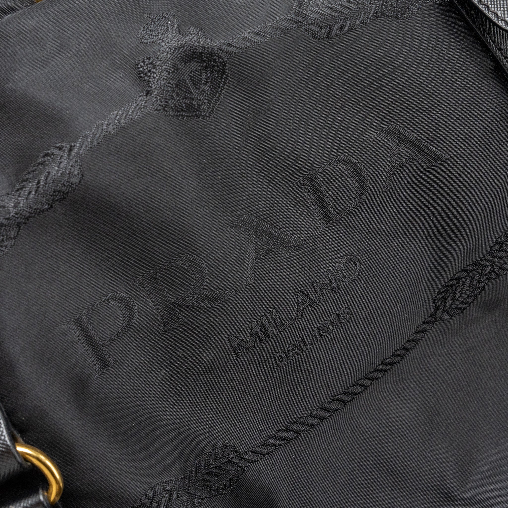 PRADA ZIP NYLON BAG BLACK GHW
