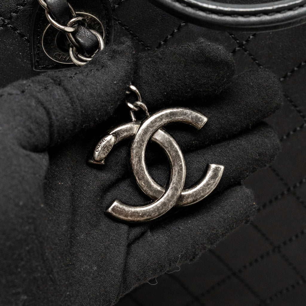CHANEL ON THE ROAD STITCHED TOTE BAG CALFSKIN BLACK RUTHENIUM SILVER HARDWARE