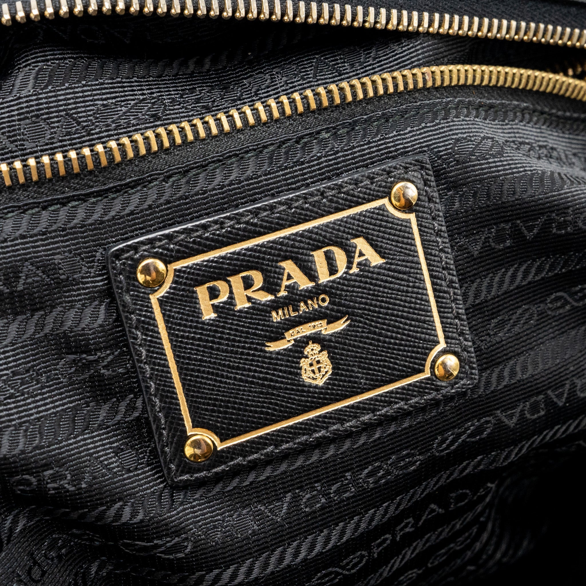 PRADA ZIP NYLON BAG BLACK GHW