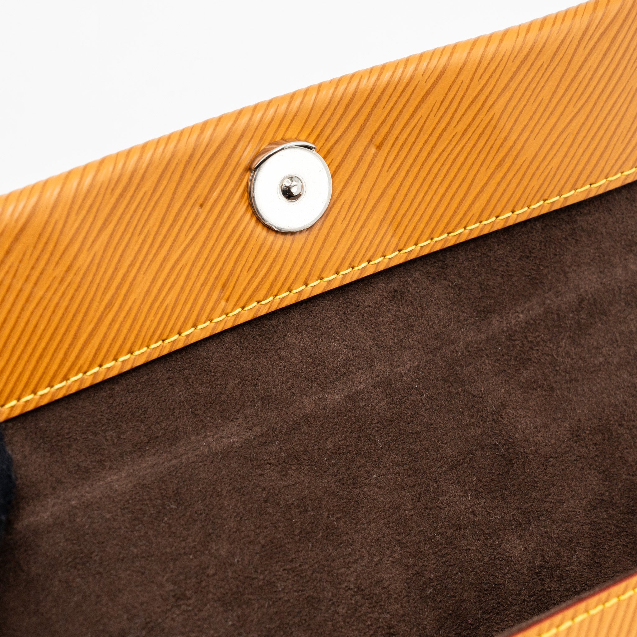 LOUIS VUITTON CLUNY MINI EPI GOLD MIEL SHW