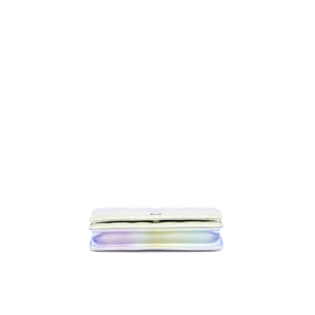 CHANEL 21K WALLET ON CHAIN LAMBSKIN IRIDESCENT MULTICOLOUR HARDWARE