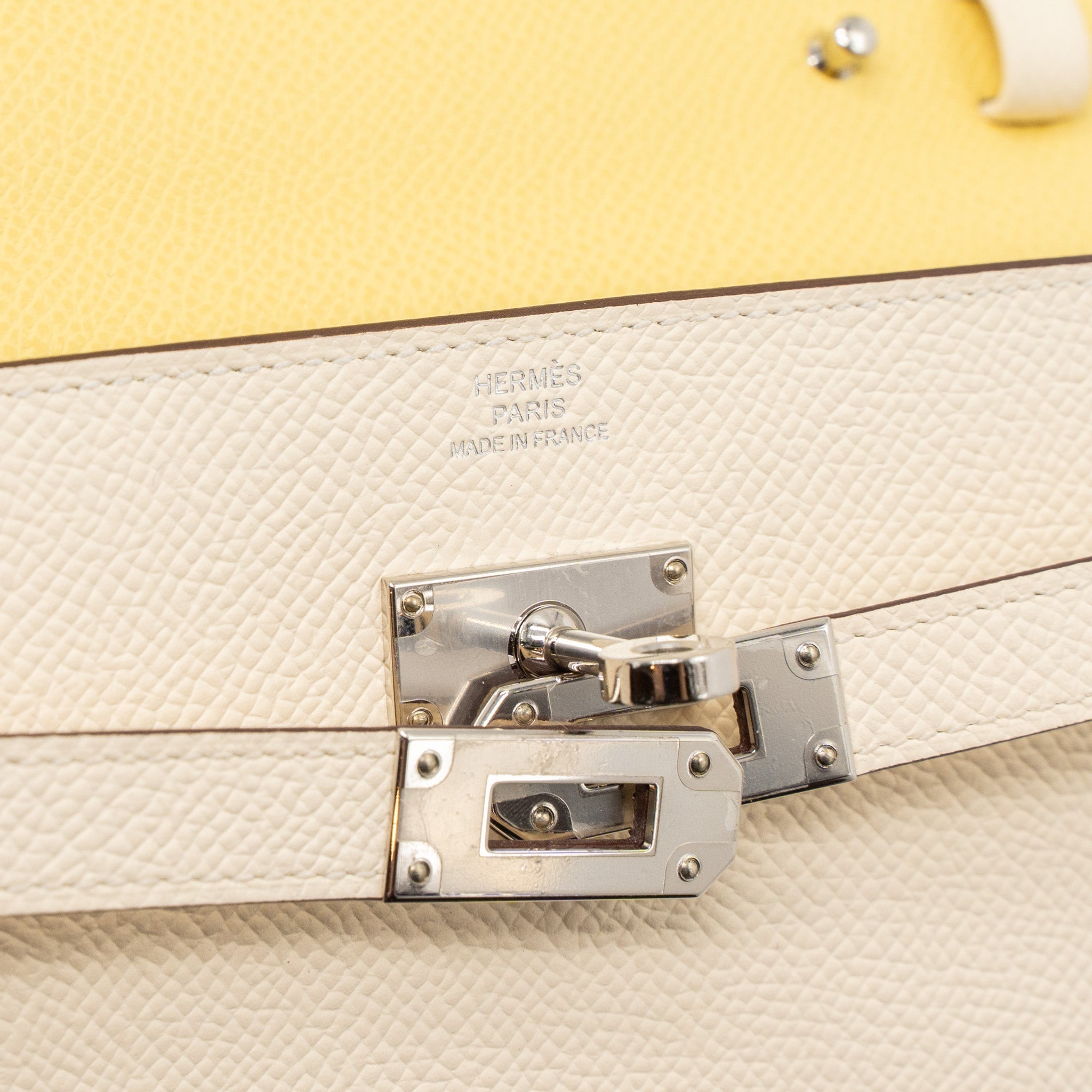 HERMES CLASSIC KELLY TO GO EPSOM NATA / JAUNE POUSSIN SHW