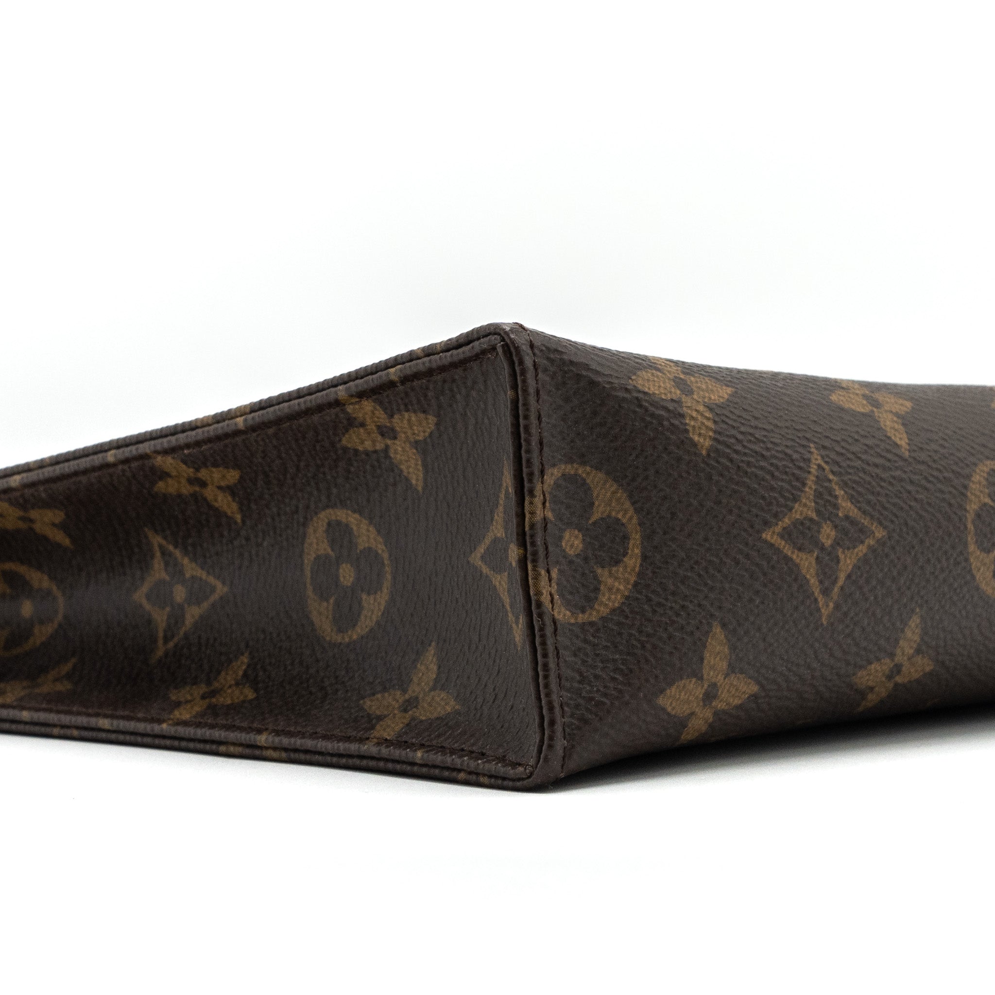 LOUIS VUITTON TOILETRY POCHETTE 26 MONOGRAM CANVAS GHW