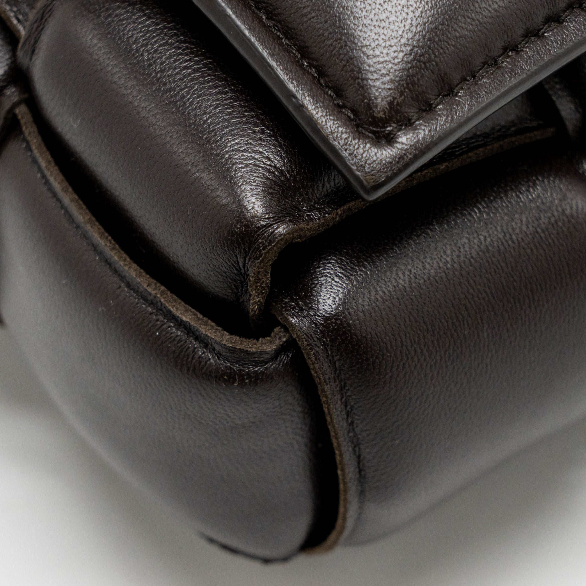 BOTTEGA VENETA PADDED CASSETTE LAMBSKIN BROWN GHW