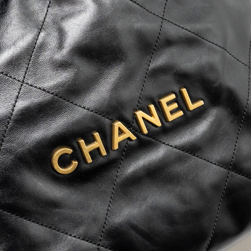 CHANEL SMALL 22 BAG SHINY CALFSKIN BLACK GHW (MICROCHIP)