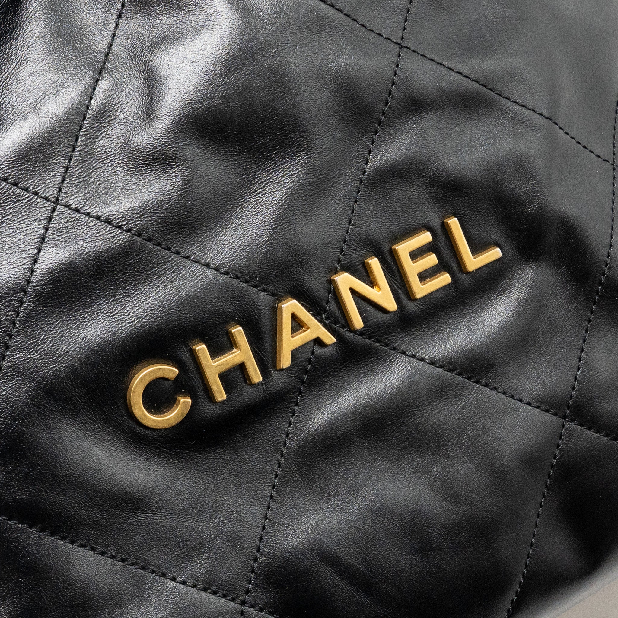 CHANEL SMALL 22 BAG SHINY CALFSKIN BLACK GHW (MICROCHIP)
