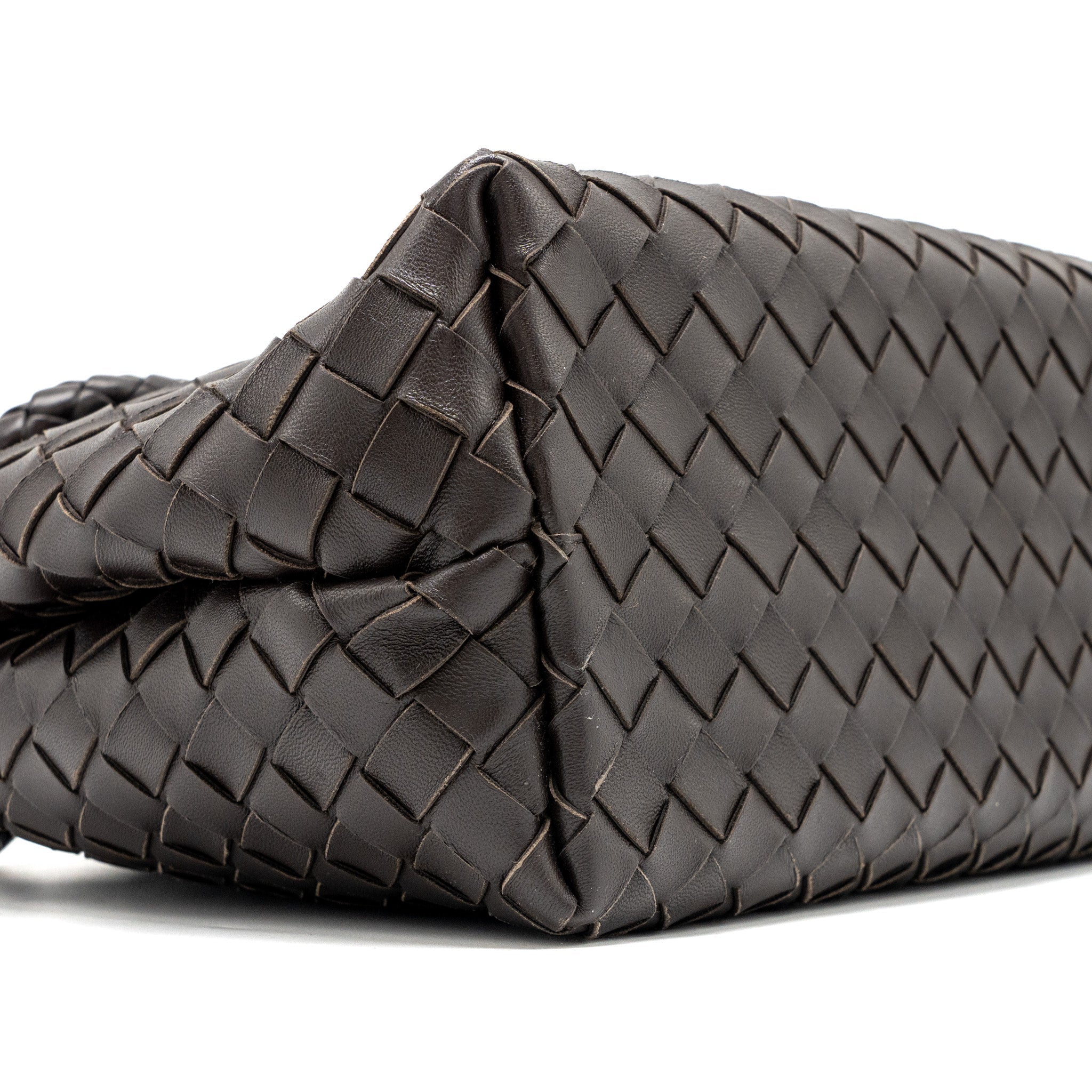 BOTTEGA VENETA MEDIUM ANDIAMO BAG LAMBSKIN FONDANT GHW