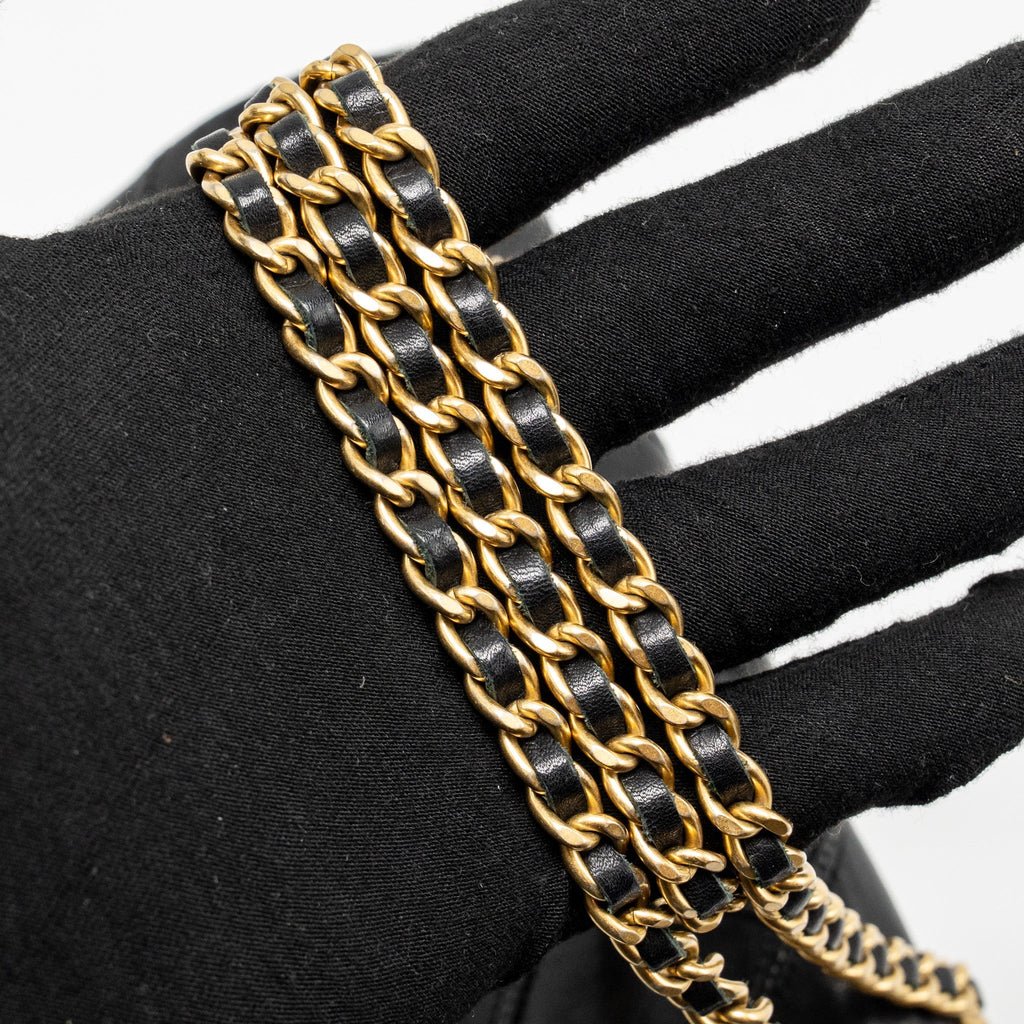 CHANEL THIN CITY FLAP BAG CALFSKIN BLACK GHW