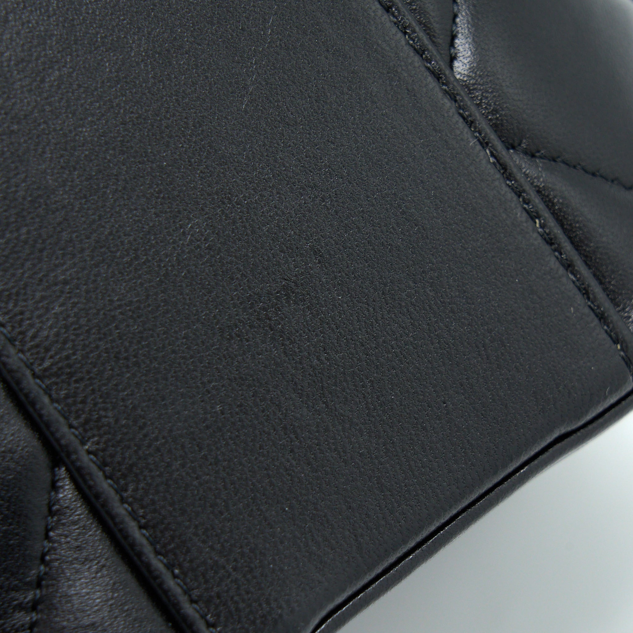 CHANEL TRENDY VANITY CASE LAMBSKIN BLACK LGHW (MICROCHIP)