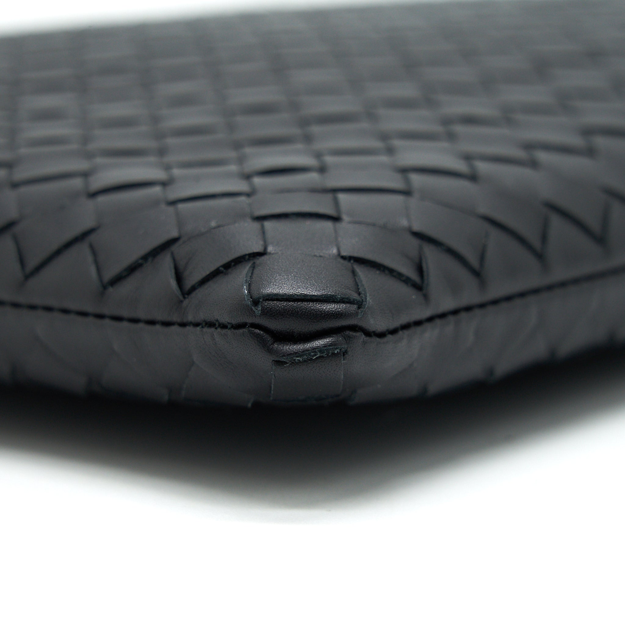 BOTTEGA VENETA INTRECCIATO WEAVE SMALL DOCUMENT CASE/ CLUTCH
