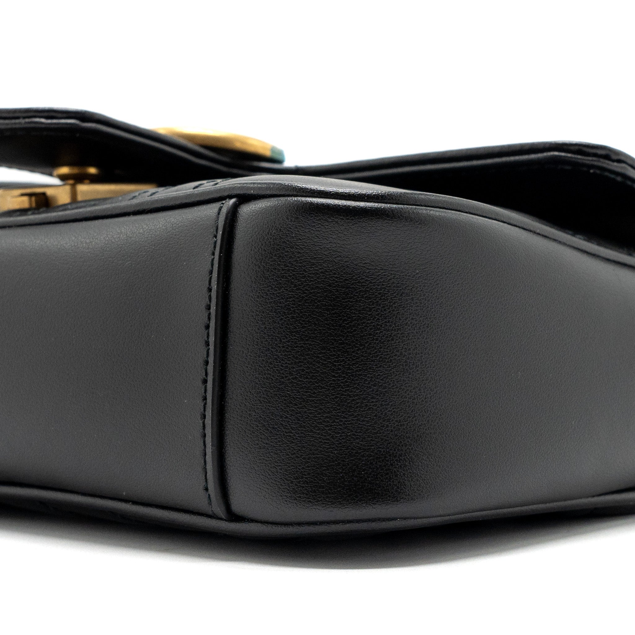GUCCI MINI GG MARMONT MATELASSE BAG LEATHER BLACK GHW