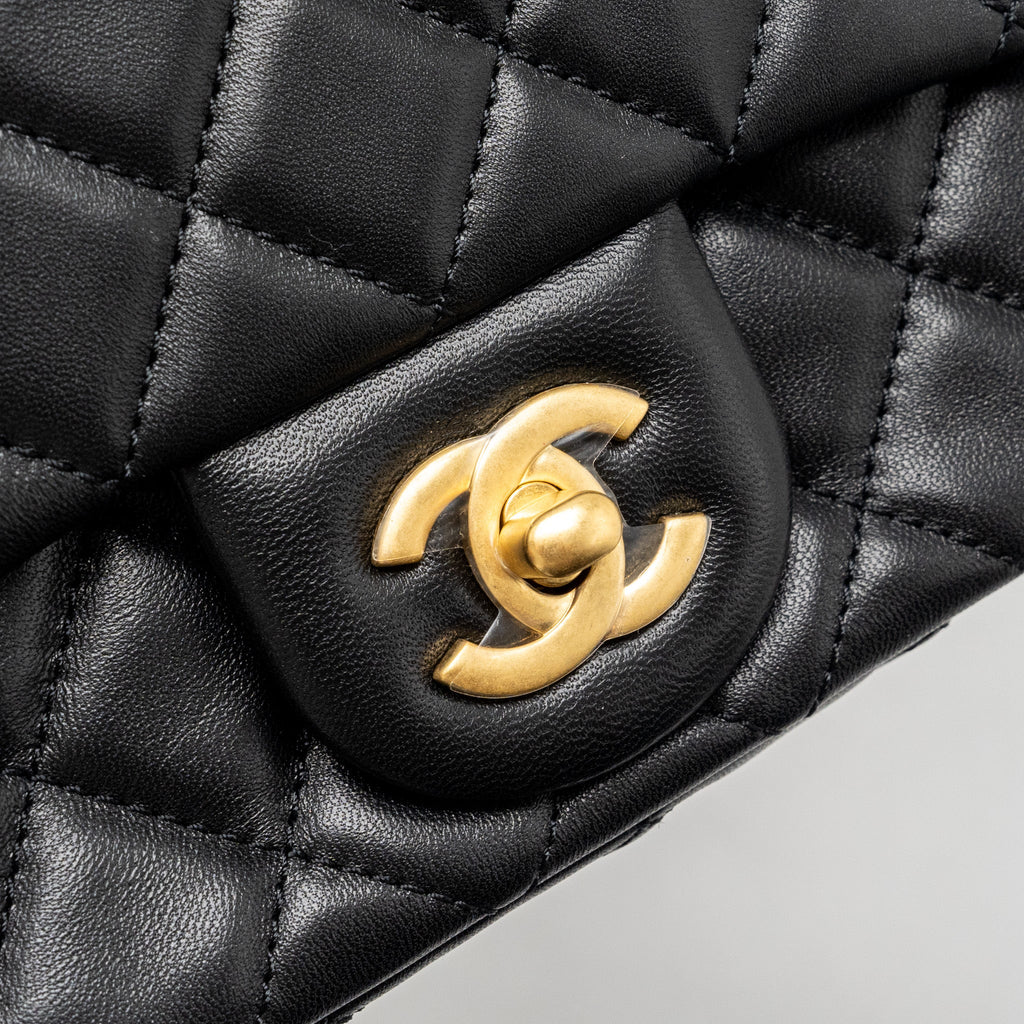 CHANEL PEARL CRUSH MINI SQUARE FLAP BAG LAMBSKIN BLACK GHW (MICROCHIP)