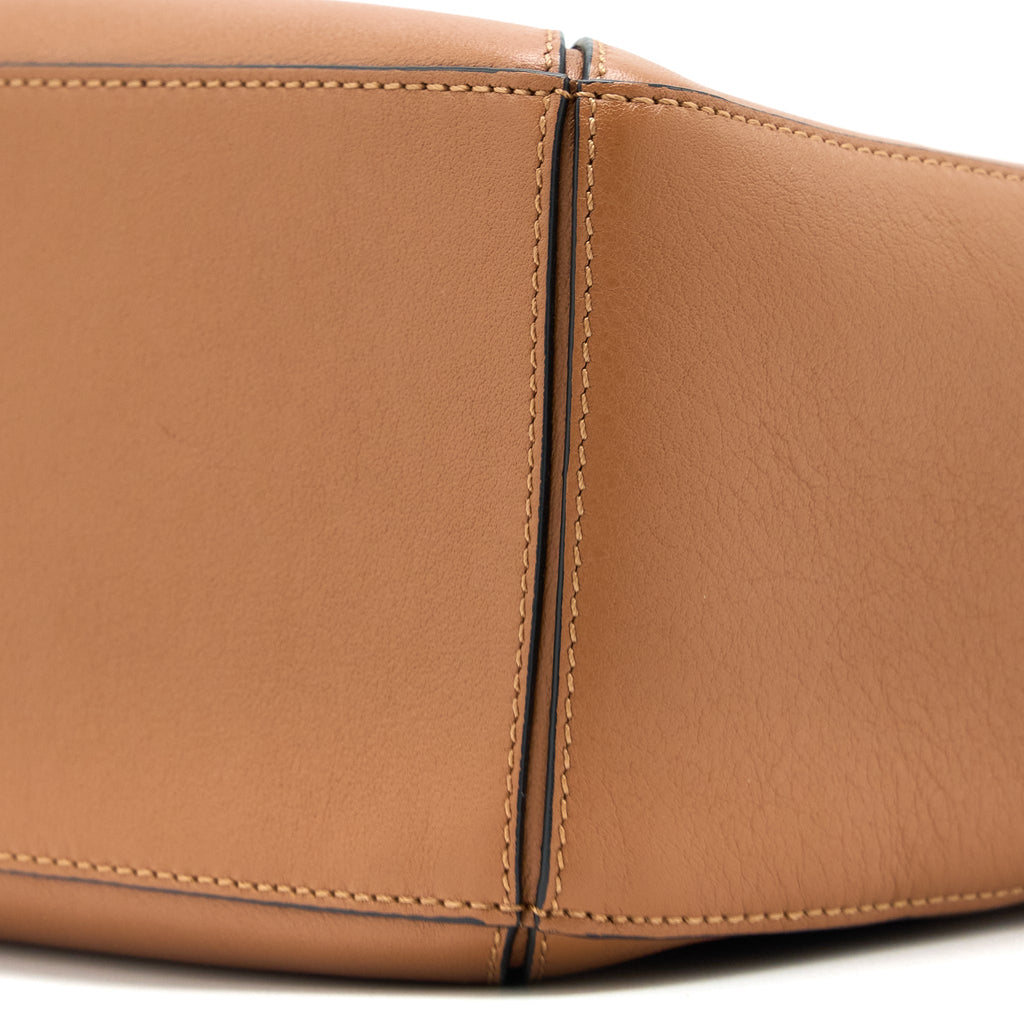 LOEWE SMALL PUZZLE BAG CLASSIC CALFSKIN TAN SHW