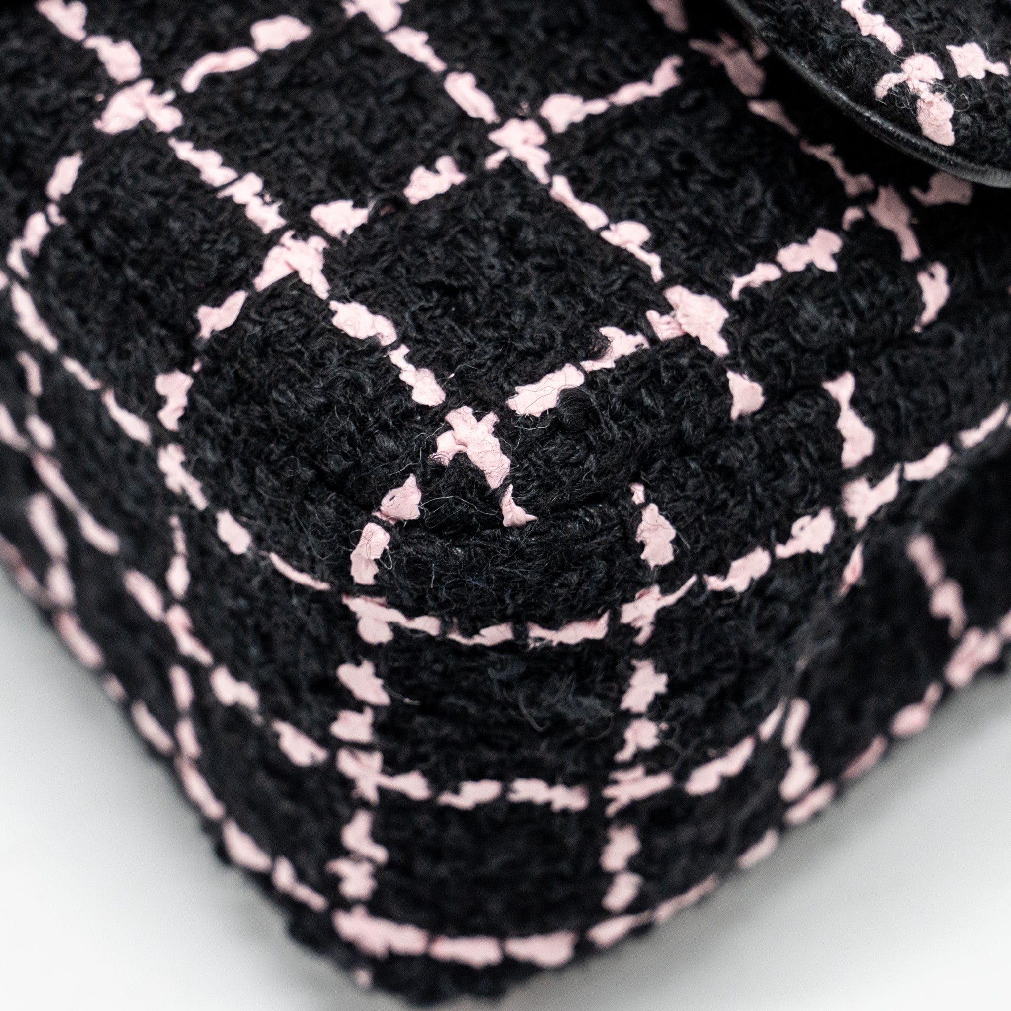 CHANEL 23K FLOWER BOMB MINI RECTANGULAR FLAP BAG TWEED BLACK/PINK LGHW (MICROCHIP)