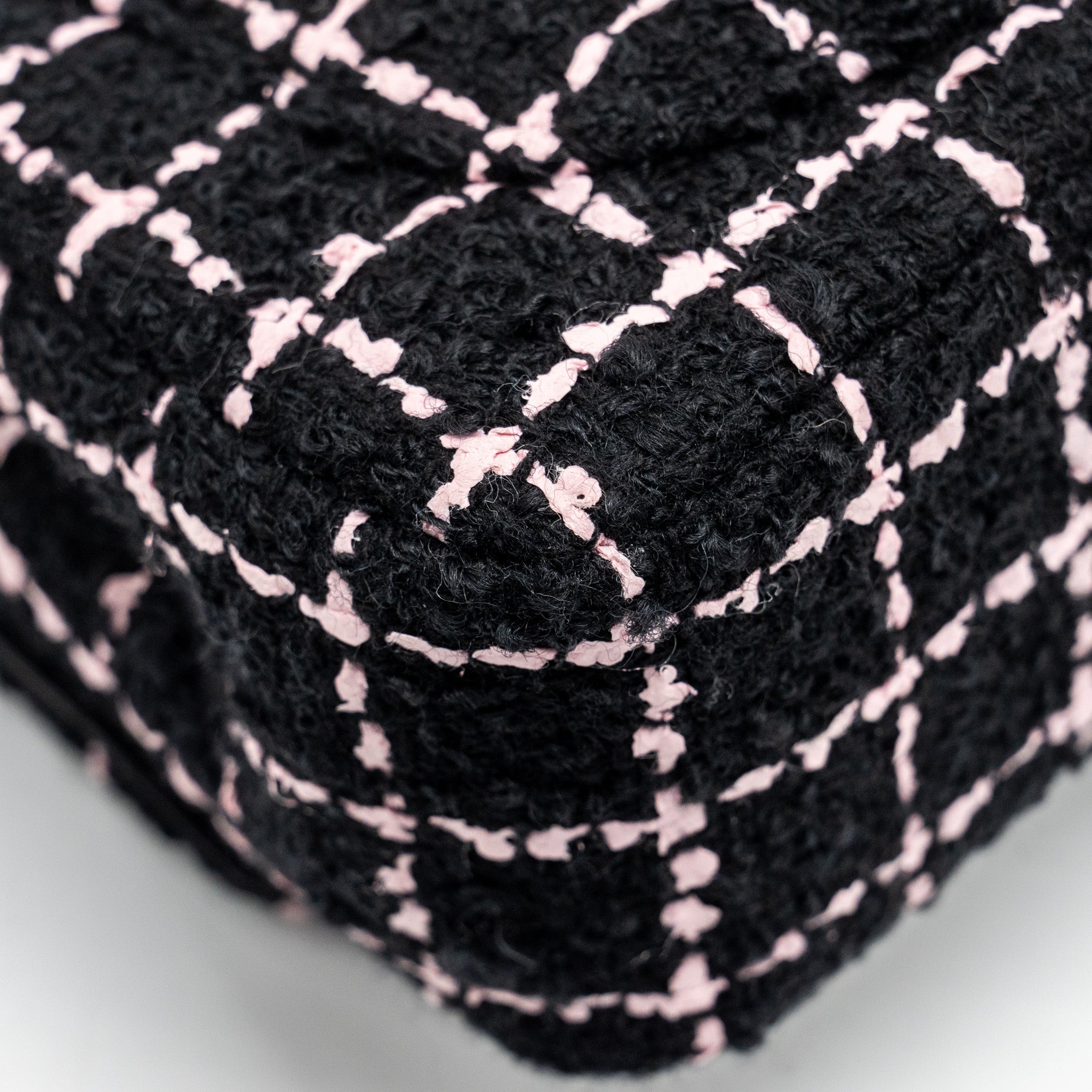 CHANEL 23K FLOWER BOMB MINI RECTANGULAR FLAP BAG TWEED BLACK/PINK LGHW (MICROCHIP)