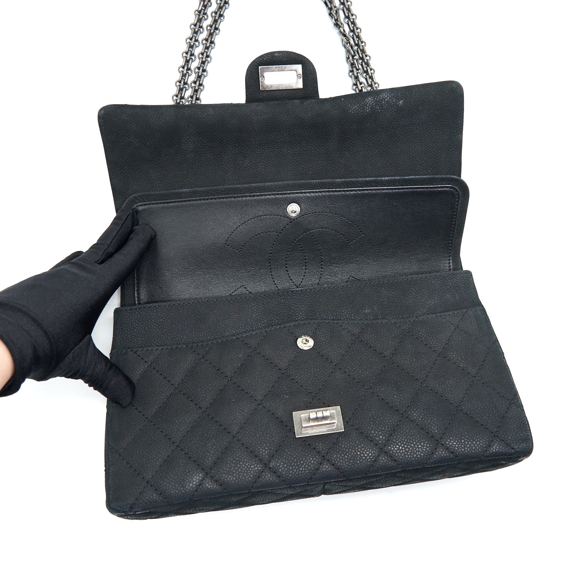 CHANEL 2.55 226 REISSUE BAG IN CAVIAR BLACK SHW