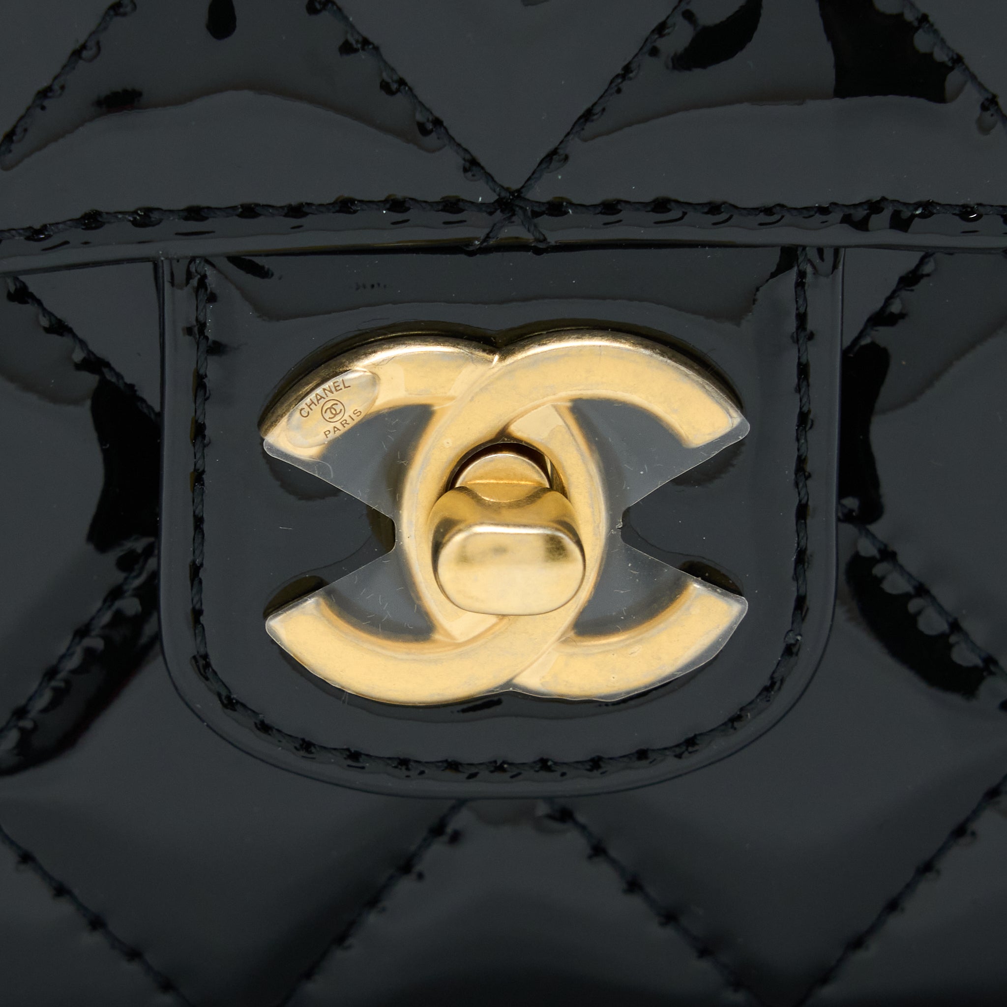 CHANEL 22K RETRO CLASSIC NEW SQUARE MINI FLAP BAG PATENT BLACK BRUSHED GHW(MICROCHIP)