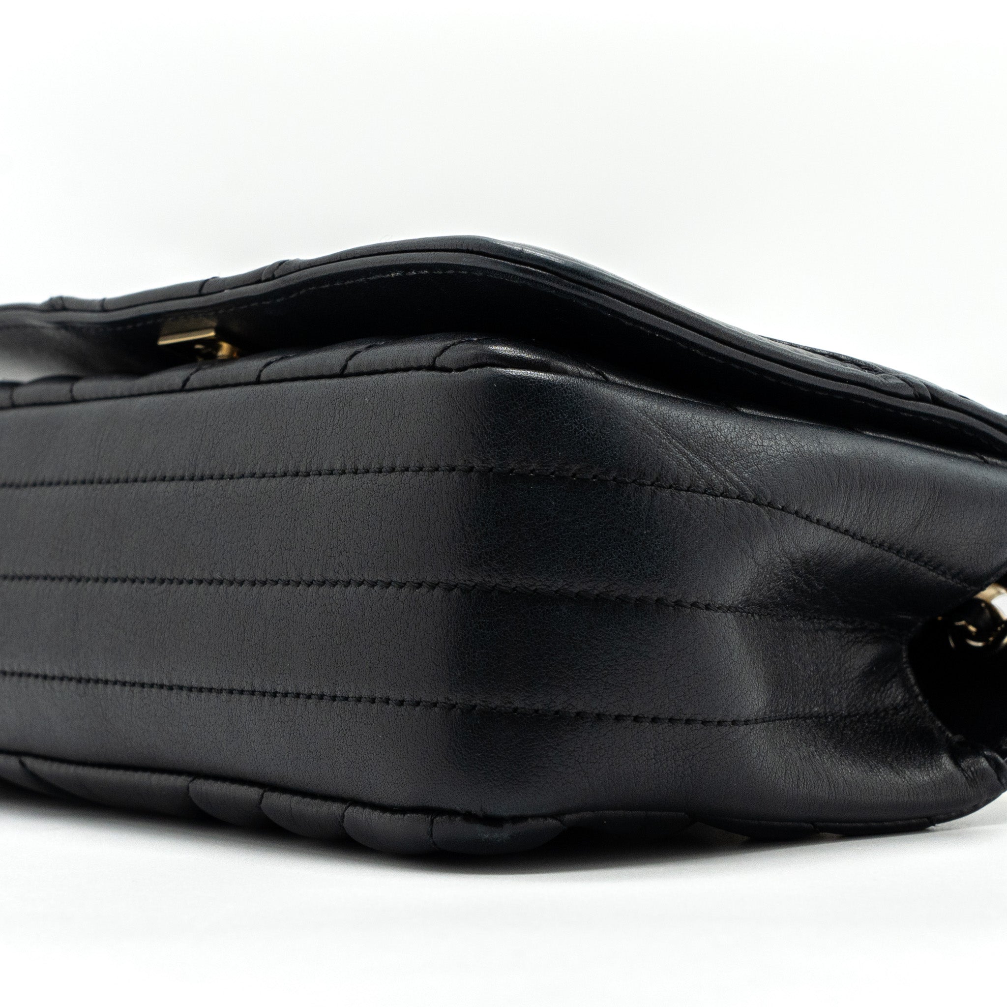 CHANEL CHEVRON FLAP BAG CALFSKIN BLACK GHW